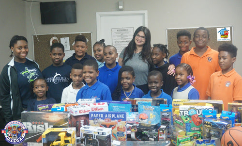 Neighborhood Heroes, Drive to Help Lives (12/18/17)